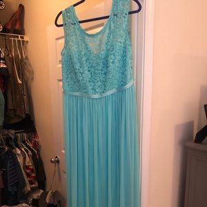 David’s Bridal Bridesmaids Dress- Spa